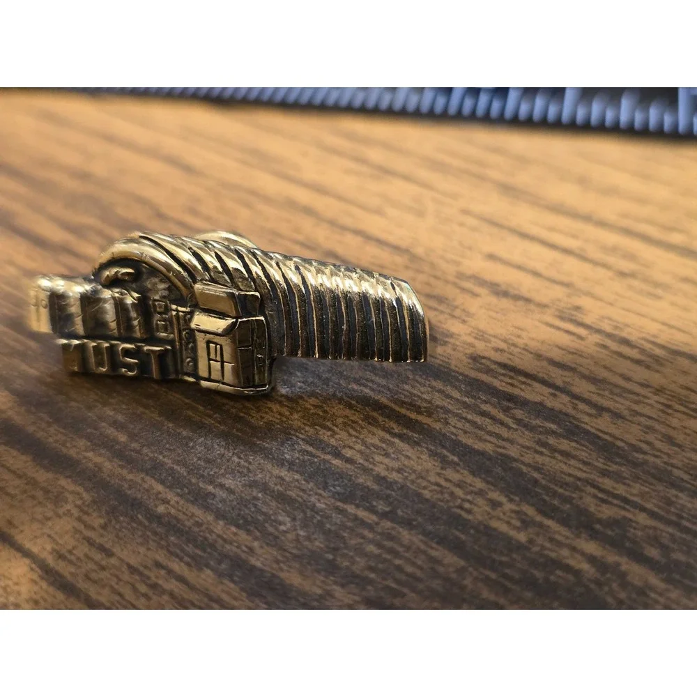 Vintage MUST Medical Unit Self-contained Transportable Quonset Hat Vest Pin C34